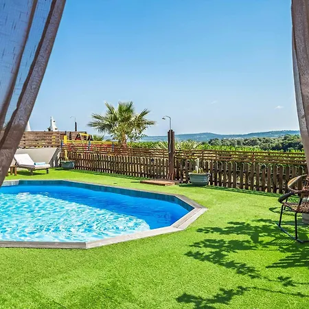 Erato Klio Villa *